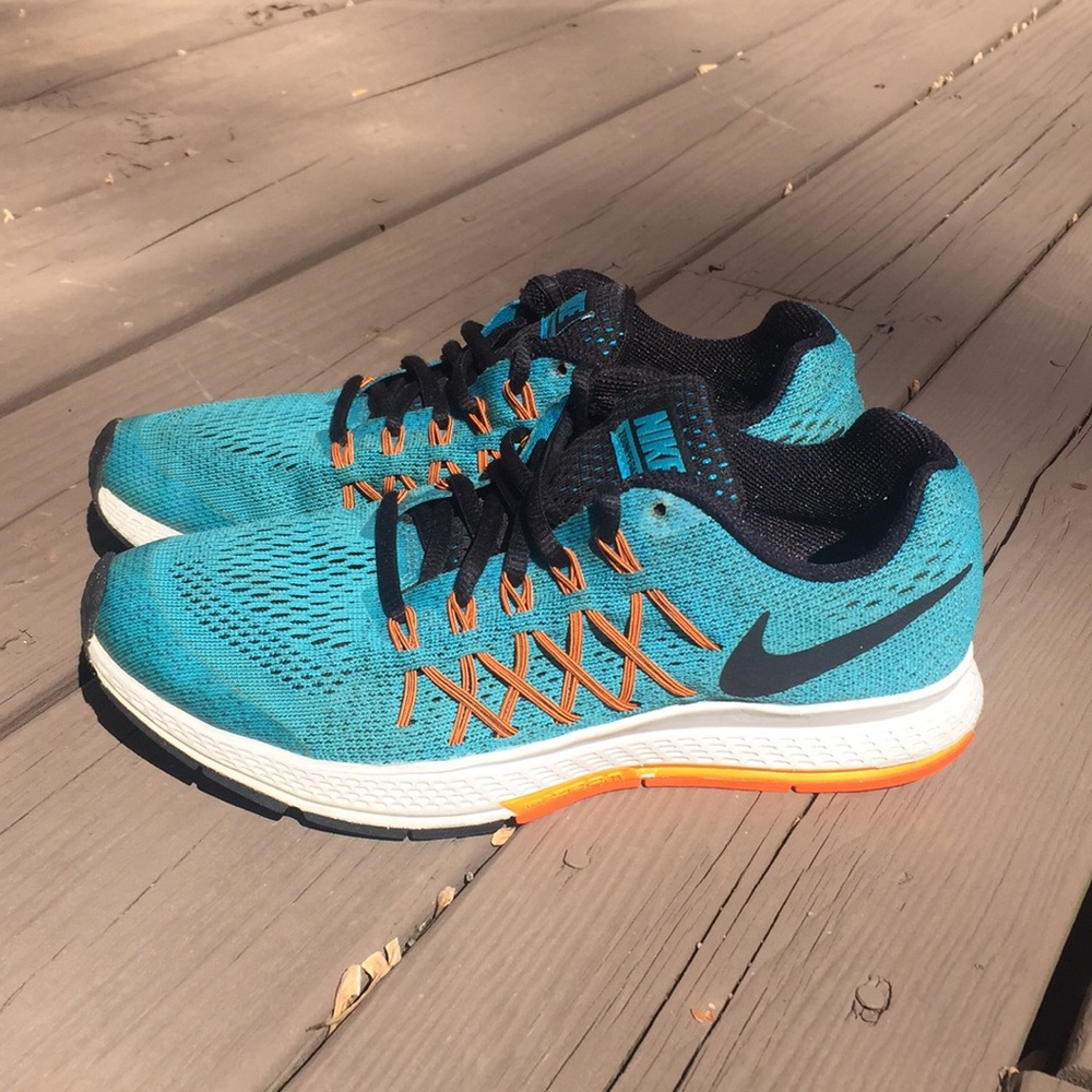 Nike boys pegasus 32